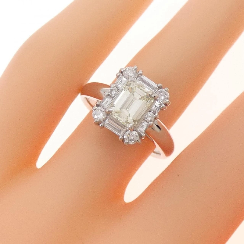 Nhẫn kim cương PT900 1.202CT VLY VS1 cắt hình ngọc lục bảo - Hàng hiệu Authentic 874809