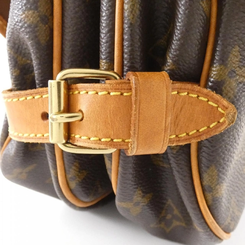 Túi xách vai Louis Vuitton Monogram Soumure 30cm M42256 612045