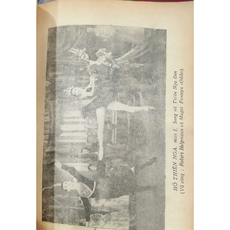 Tchaikovsky Cuộc Đời Và Nghệ Thuật - Percy M.young ( Hoài Khanh Dịch ) 304386