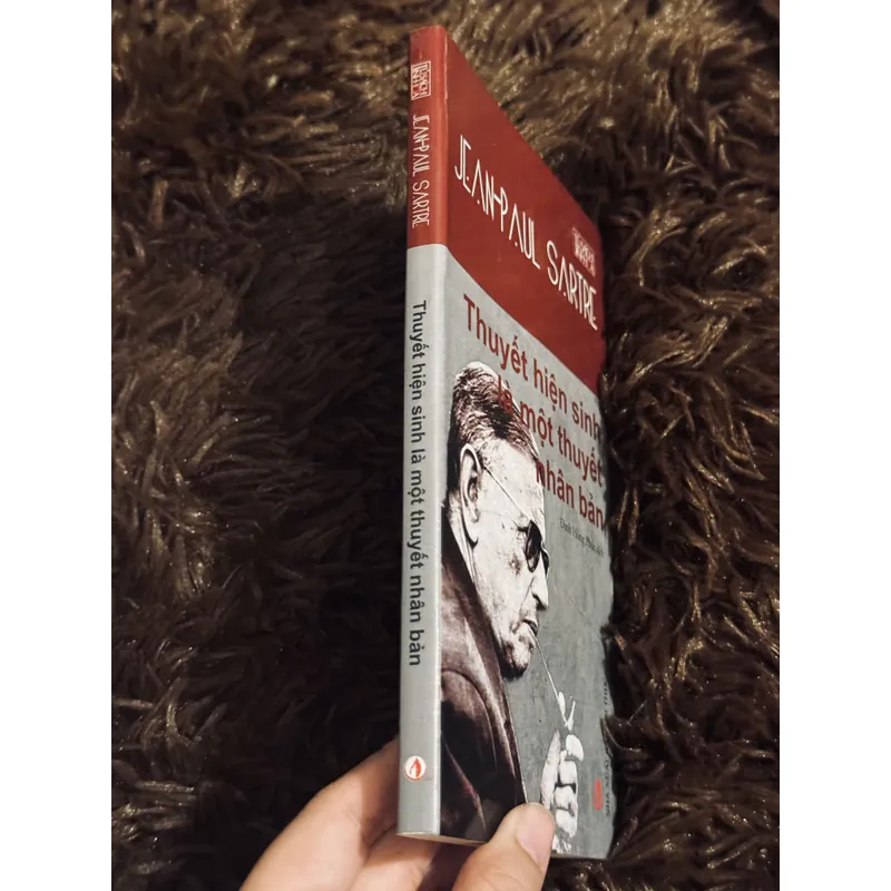 Thuyết hiện sinh là một thuyết nhân bản 718853