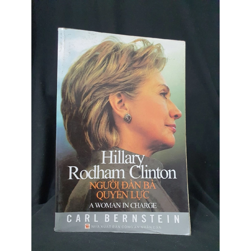 NGƯỜI ĐÀN BÀ QUYỀN LỰC MỚI 80% 2008 -HCM205 HILLARY RODHAM CLINTON SÁCH DANH NHÂN 923058