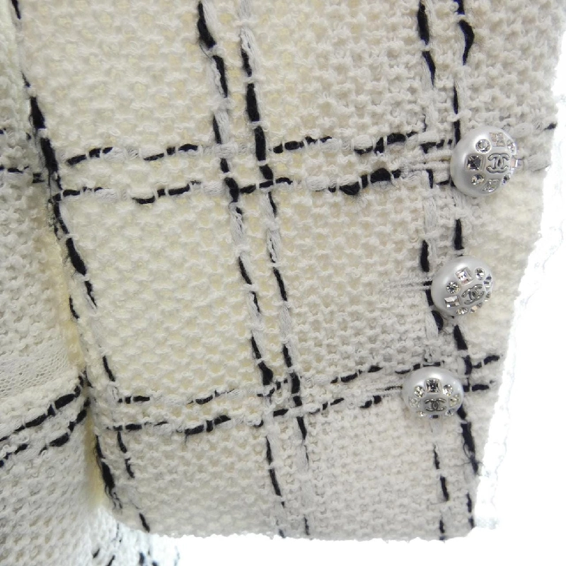 Áo khoác CHANEL - Hàng hiệu Authentic 825904