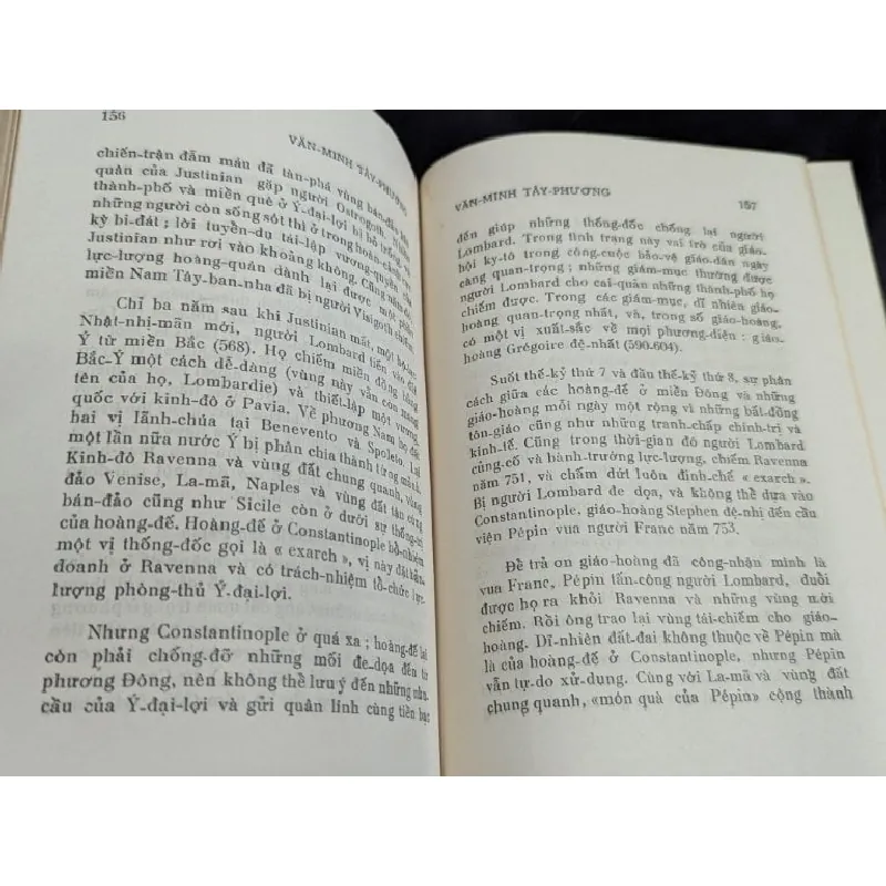 Văn minh tây phương -nhóm giáo sư 588843