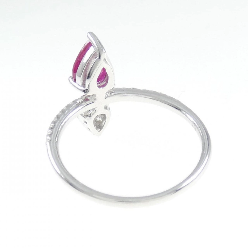 Nhẫn ruby K18WG 0.86CT 672224