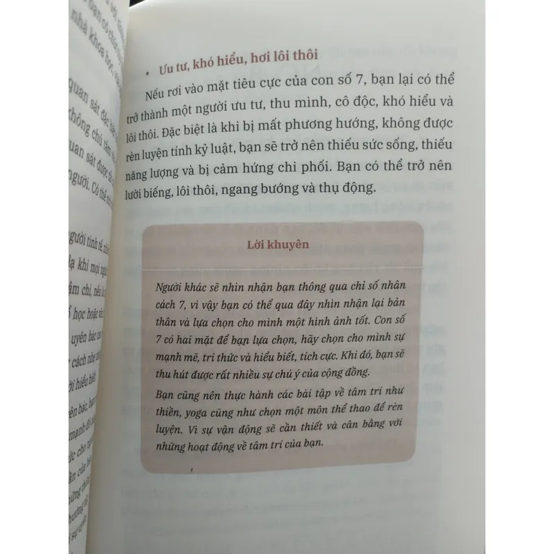 Thần số học: Thấu hiểu nhân tâm" của tác giả Tống Khánh Thượng. 
 695644