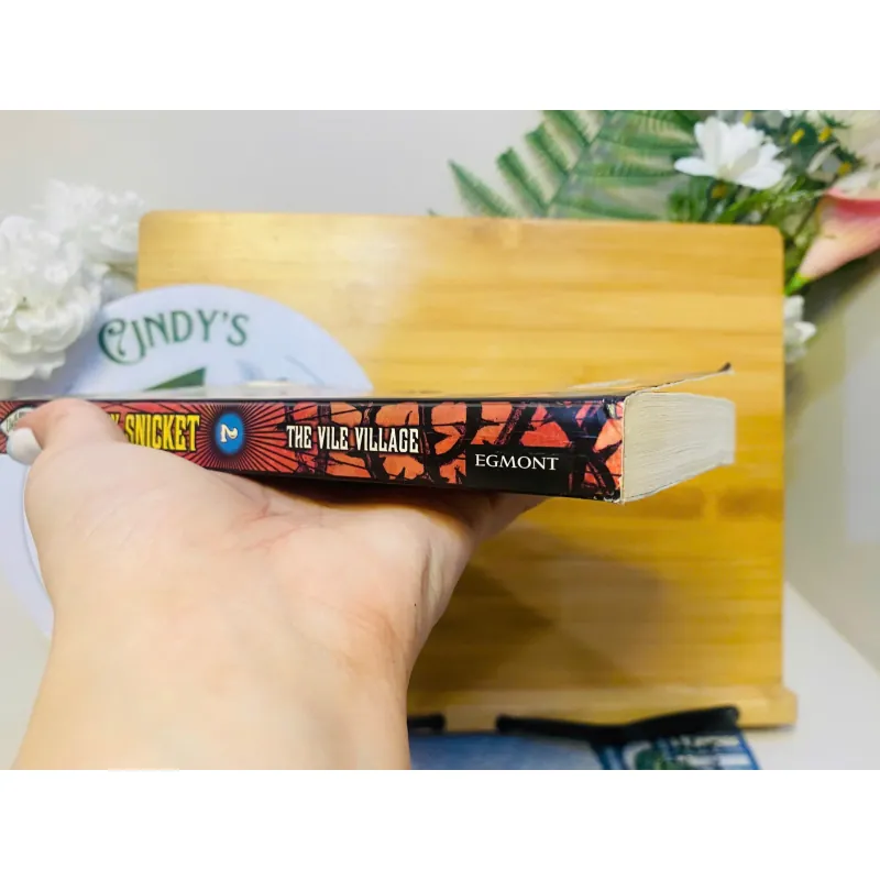 [Sách tiếng Anh 2hand] Like new 90% - The Vile Village – Lemony Snicket 961107