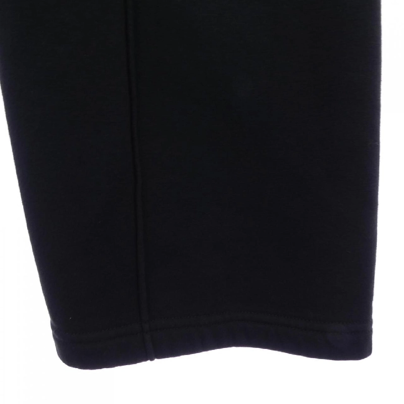 Quần MM6 S52KA0435 - Hàng hiệu Authentic 813636