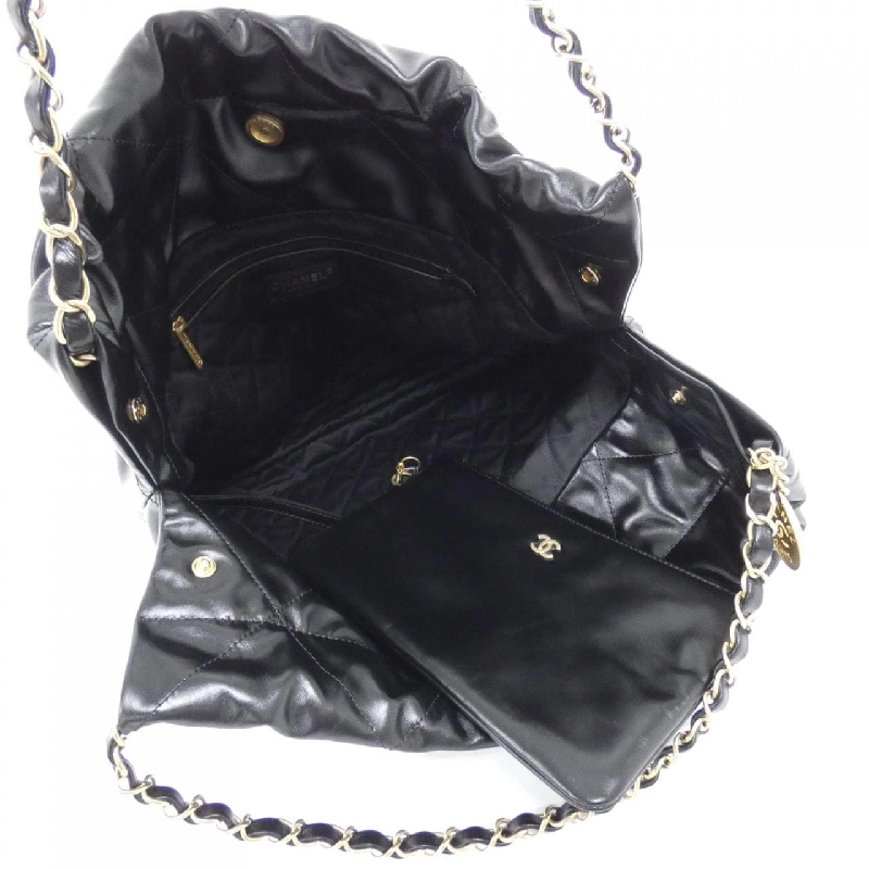 Chanel Chanel22 Dòng AS3261 Túi đeo vai 608253