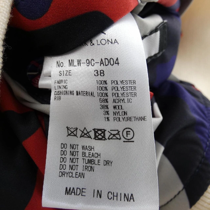 Áo khoác MARK&LONA 632815