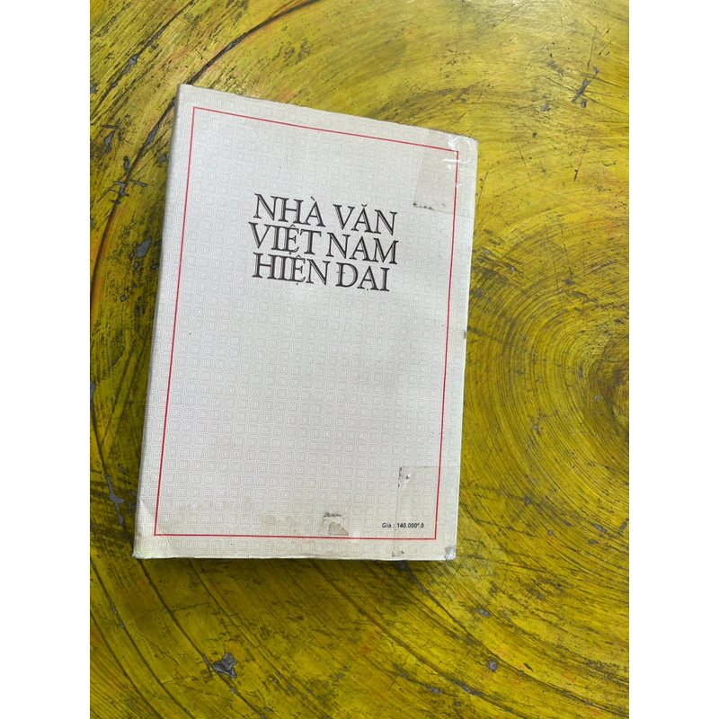 NHÀ VĂN HIỆN ĐẠI VIỆT NAM ( bìa mềm) 536164