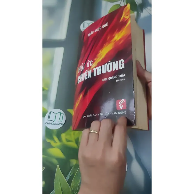 [MIỄN PHÍ BỌC SÁCH] Hồi Ức Chiến Trường - Trần Ngọc Quế 1018895