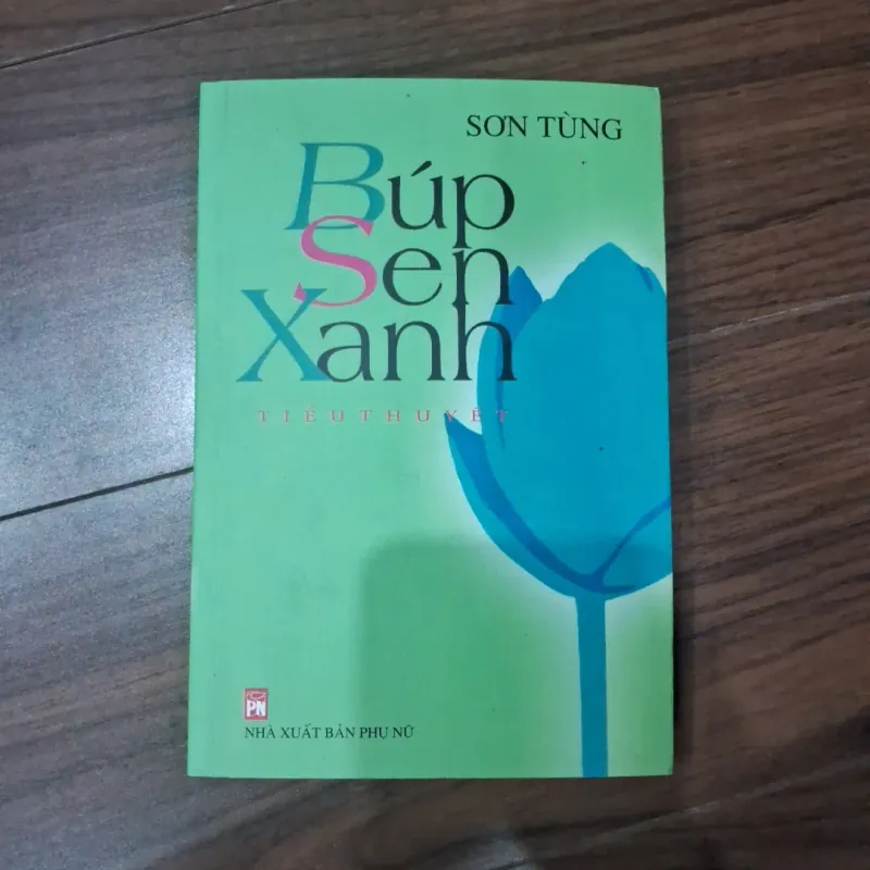 Búp sen xanh 746471