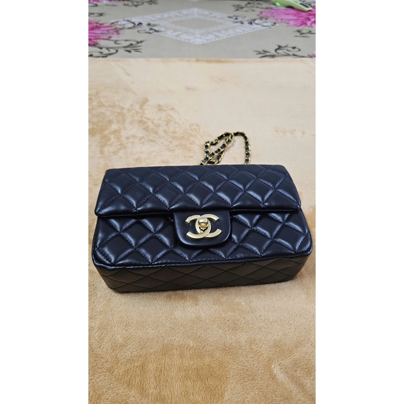 TÚI CHẦN Ô DA MỀM CHA-NEL (HÀNG QC) 529557