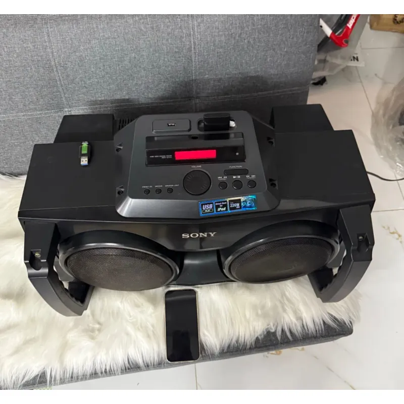 Loa hiệu SONY hát bluetooth , usb và hát đài am /fm 933539