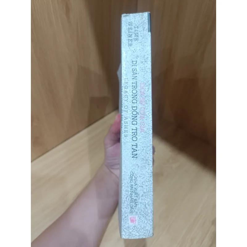 CIA lịch sử trong đống tro tàn 1044736