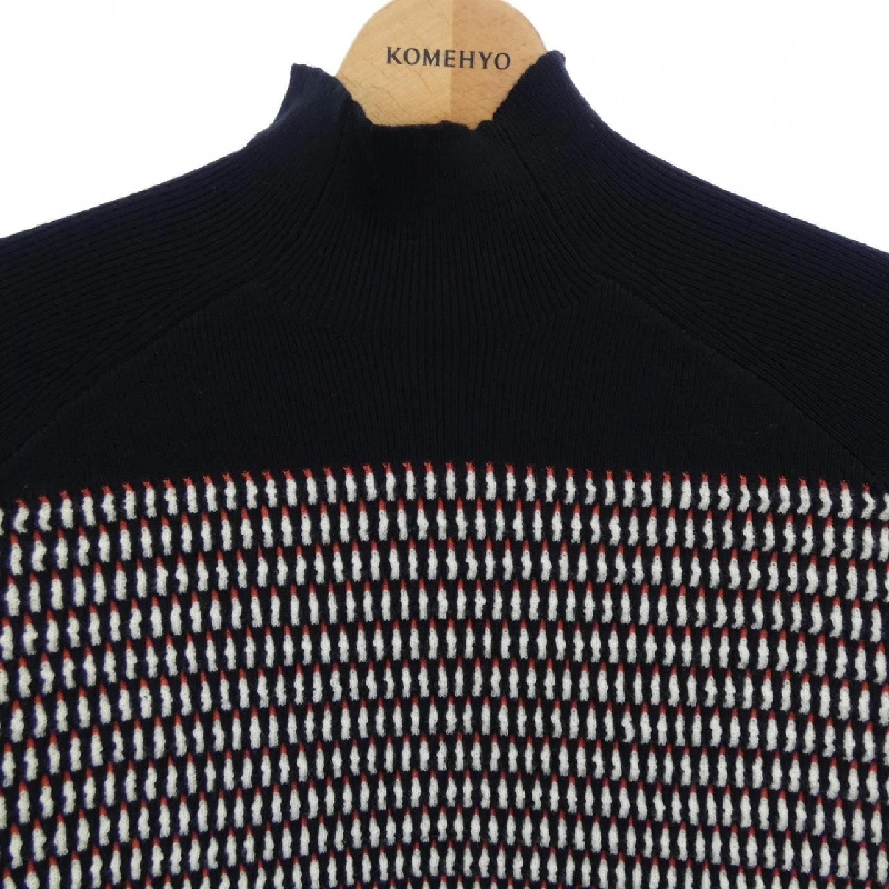 Đầm ESCADA SPORT - Hàng hiệu Authentic 811071