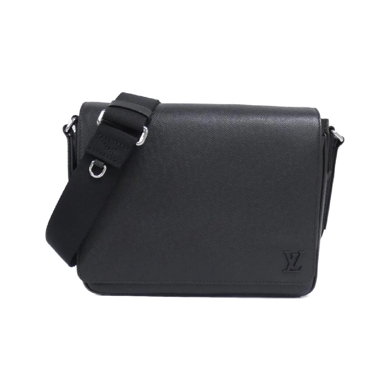 Túi đeo vai Louis Vuitton Taiga District PM M30850 - Hàng hiệu Chính hãng 776462