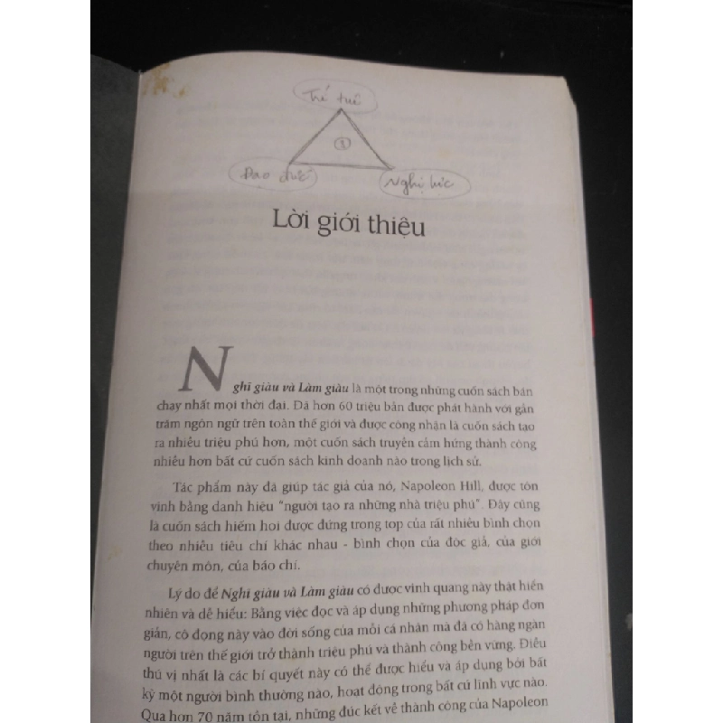 Nghĩ giàu và làm giàu (bìa cứng) mới 80% ố có viết và highlight 2020 HCM0412 Napoleon Hill KỸ NĂNG 353423