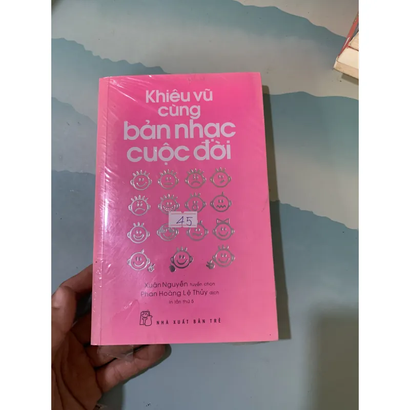 khiêu vũ cùng bản nhạc cuộc đời  975723