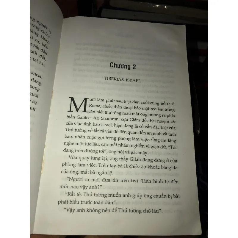 Hoả thần - Daniel Silva 993811