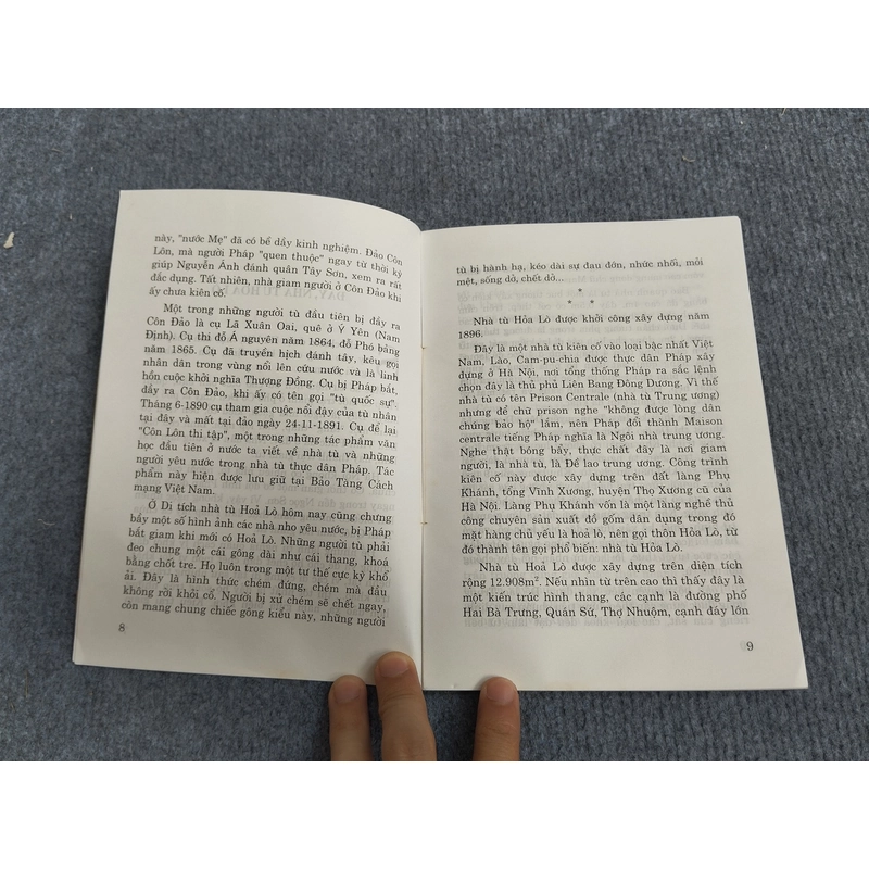 KỂ CHUYỆN NHÀ TÙ HỎA LÒ 479790
