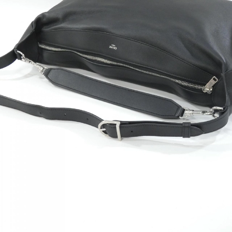 Túi xách vai Celine Large Strap Romy 111773DPJ - Hàng hiệu Authentic 764174