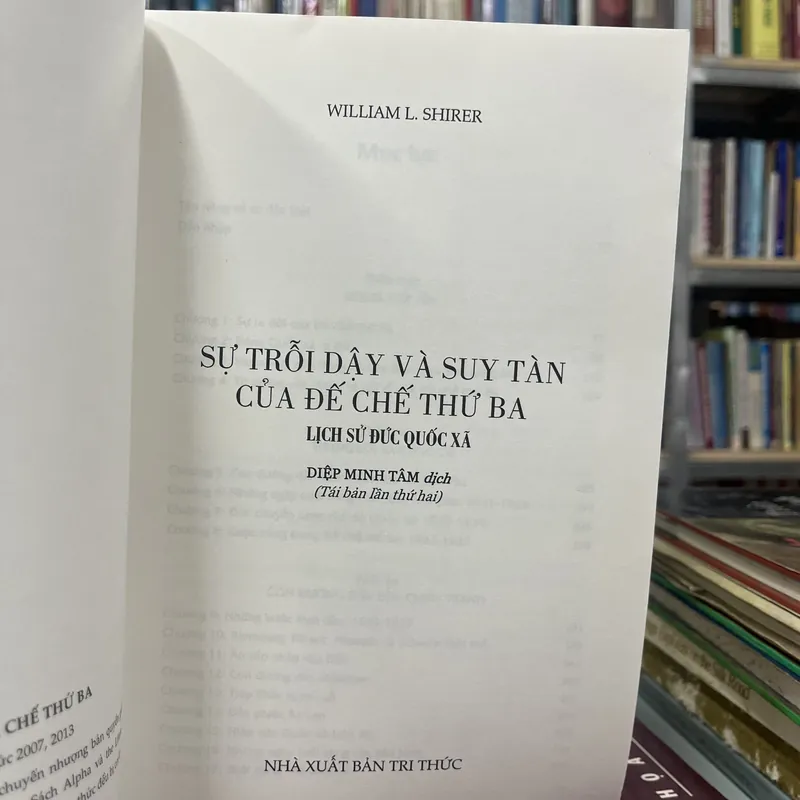 SỰ TRỖI DẬY VÀ SUY TÀN CỦA ĐẾ CHẾ THỨ BA 701000