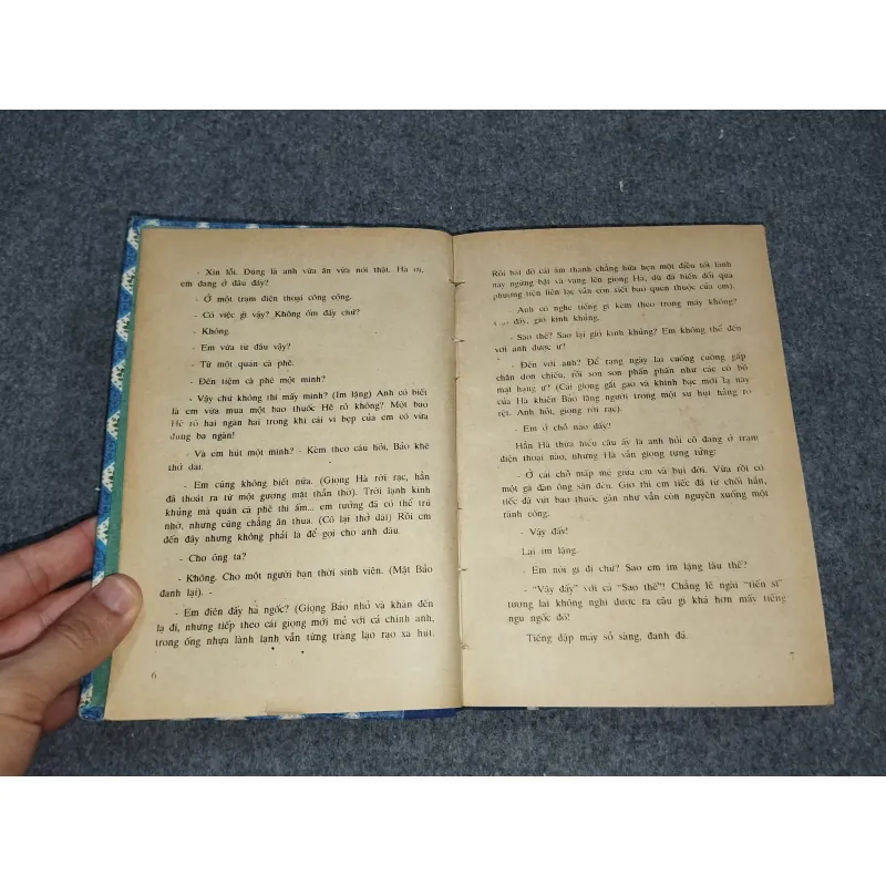 GÓA CHỒNG MỘT THẾ KỶ - VĂN CHINH 588696