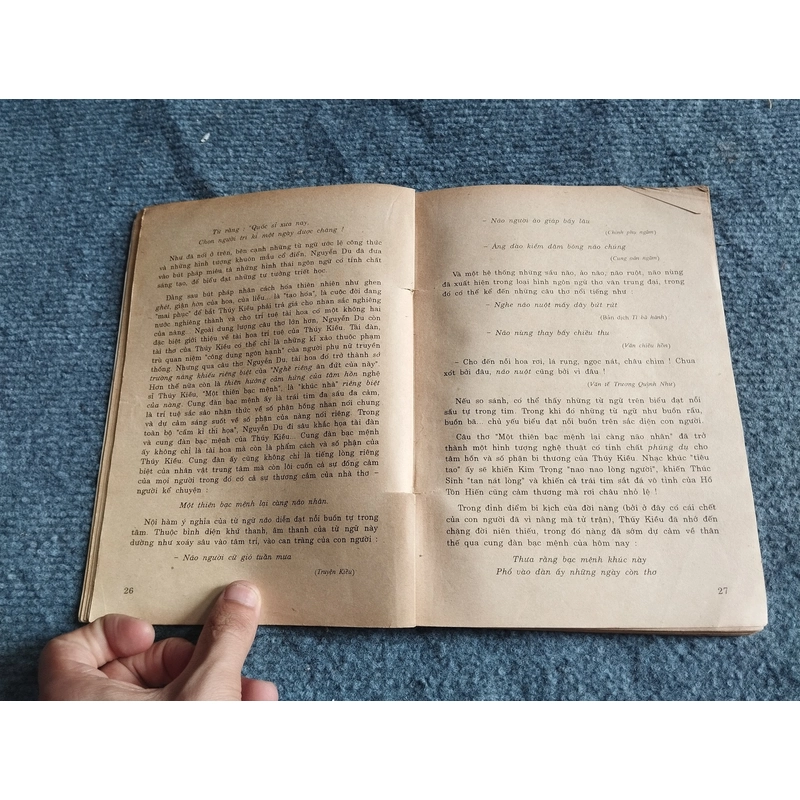 GIẢNG VĂN TRUYỆN KIỀU 504905