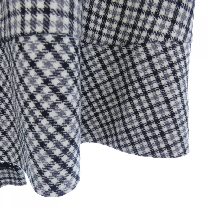 Váy LOUIS VUITTON - Hàng hiệu Authentic 824692