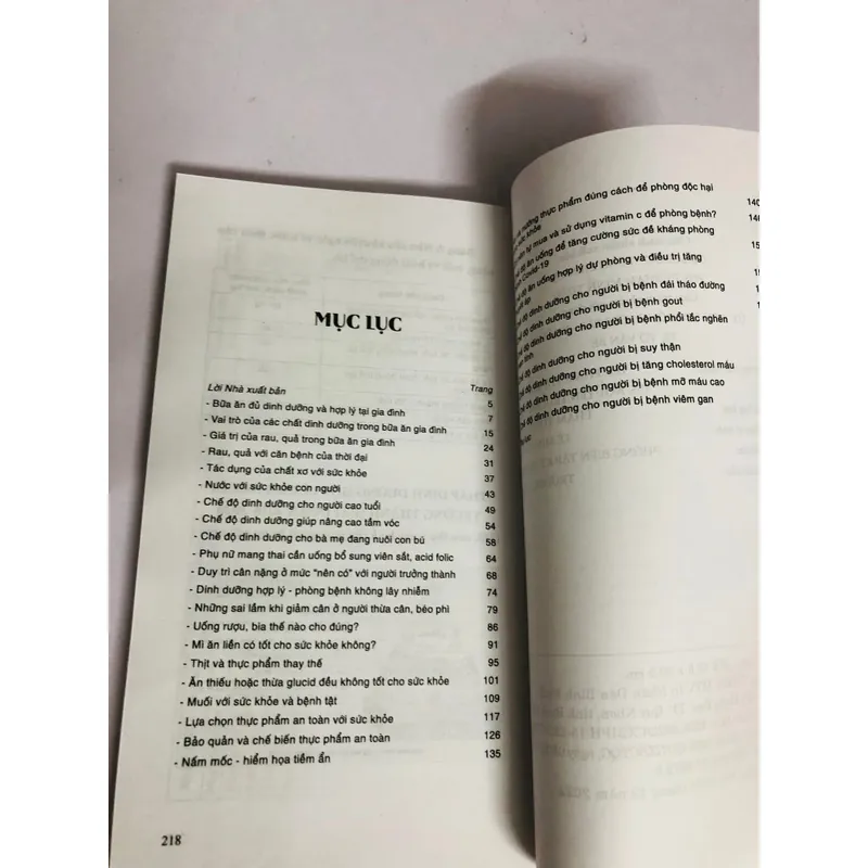 DINH DƯỠNG THƯỜNG THỨC TRONG GIA ĐÌNH  735166