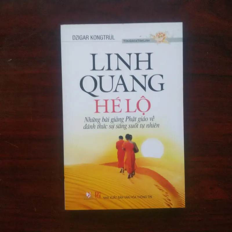 [Sách Phật Giáo] Linh Quang Hé Lộ (Dzigar Kongtrul) 1007068