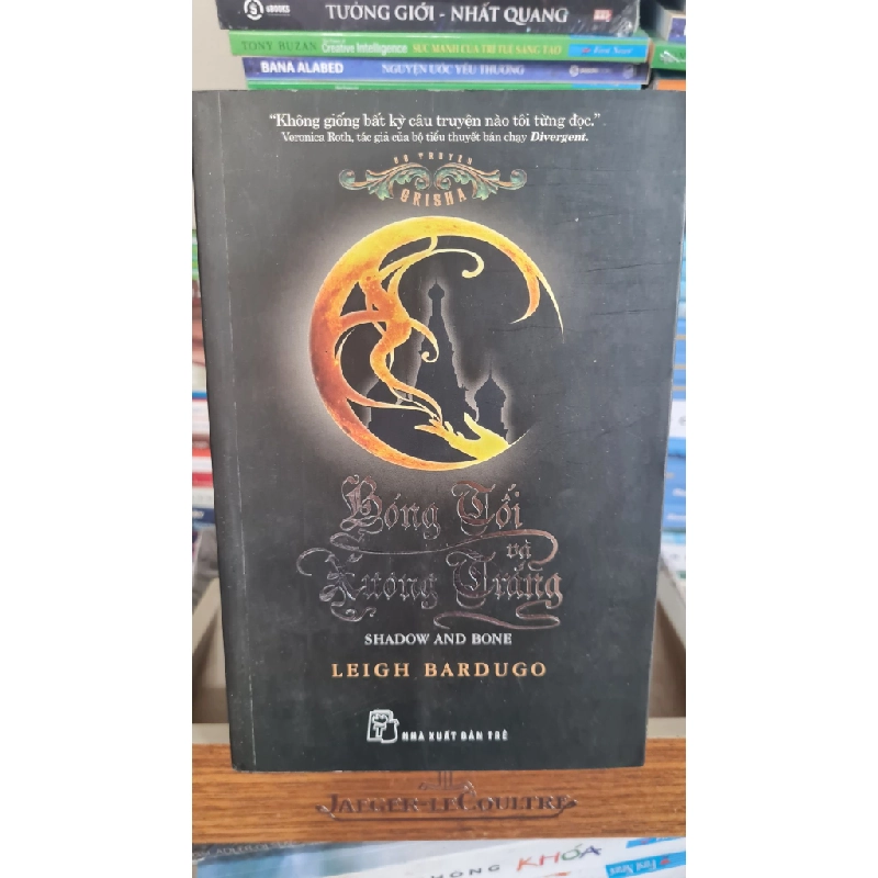 Bóng tối và xương trắng mưới 70% ố nhiều 2014 Leigh Bardugo [2001] SÁCH VĂN HỌC 407792