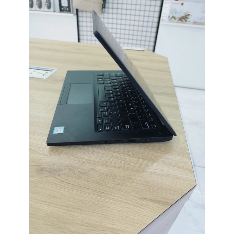 Dell latitude 7290 470568