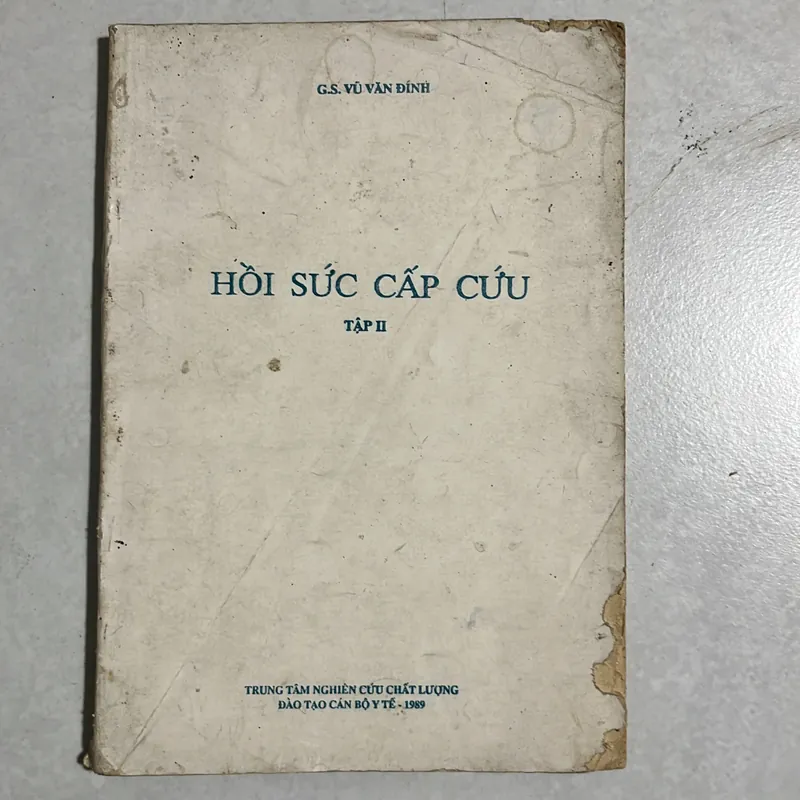 Hồi sức và cấp cứu (Tập 2) - Vũ Văn Đính 589579