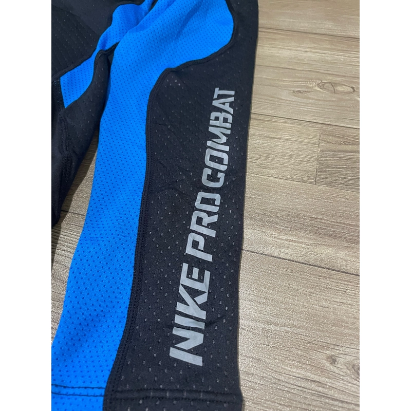 Áo giữ nhiệt dài tay Nike Pro COMBAT 381311