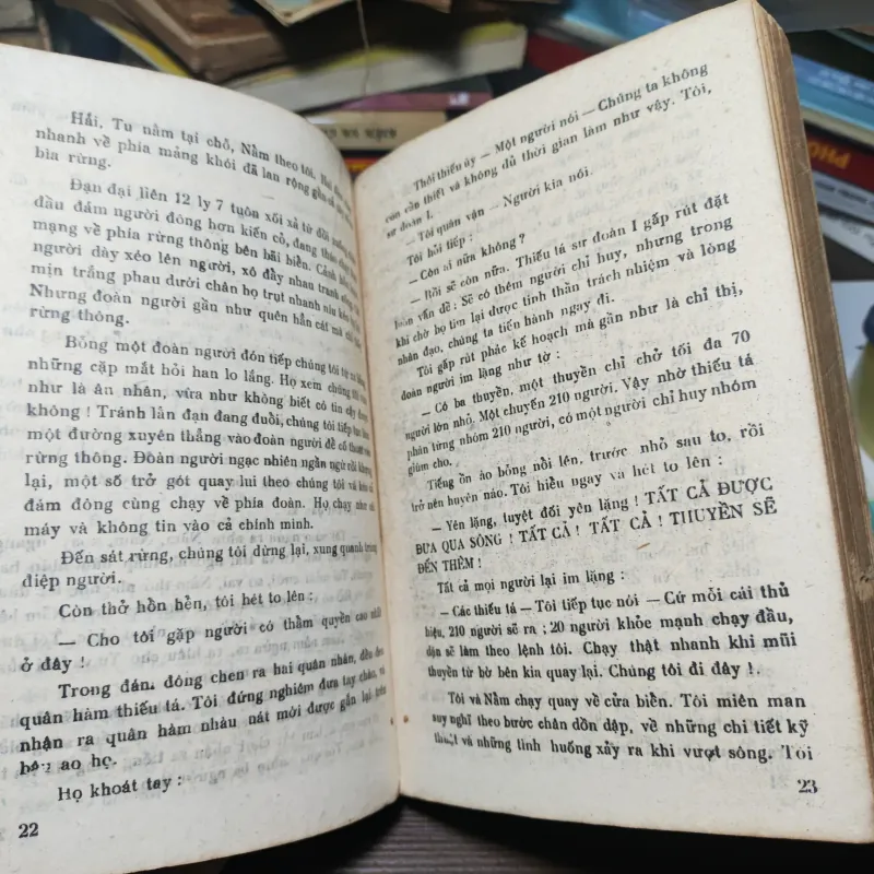 30.4 Chuyện Những Người Tháo Chạy - Tập 2 - Kim Lĩnh 1008570