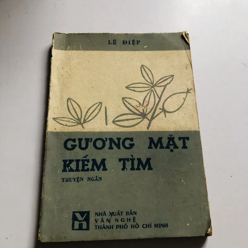 GƯƠNG MẶT KIẾM TÌM 568233