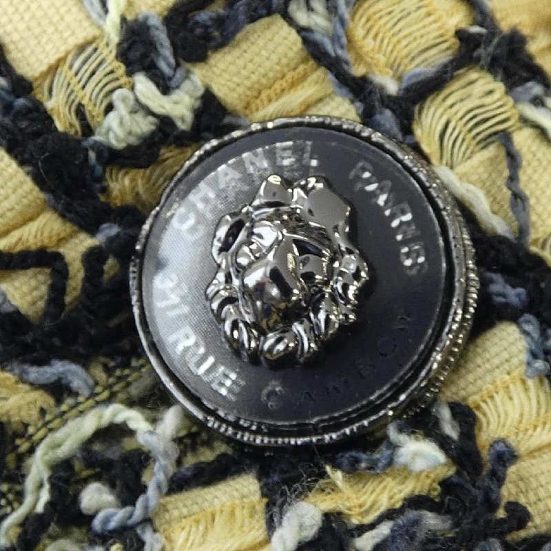 Quần short CHANEL - Hàng hiệu Authentic 825394