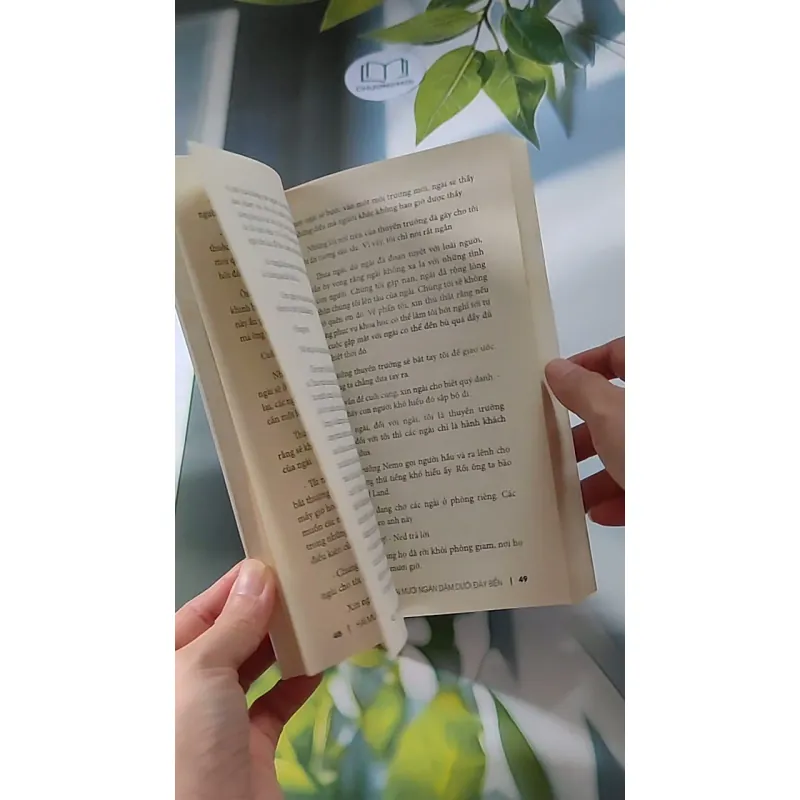 Hai vạn dặm dưới đáy biển 607751