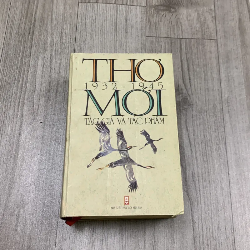 Thơ mới 1932 1945 tác giả và tác phẩm. 2a1 746966