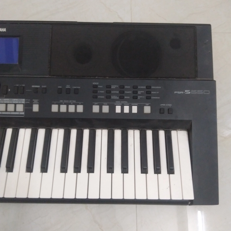 Đàn piano (đã qua sử dụng) bán như cho  317016