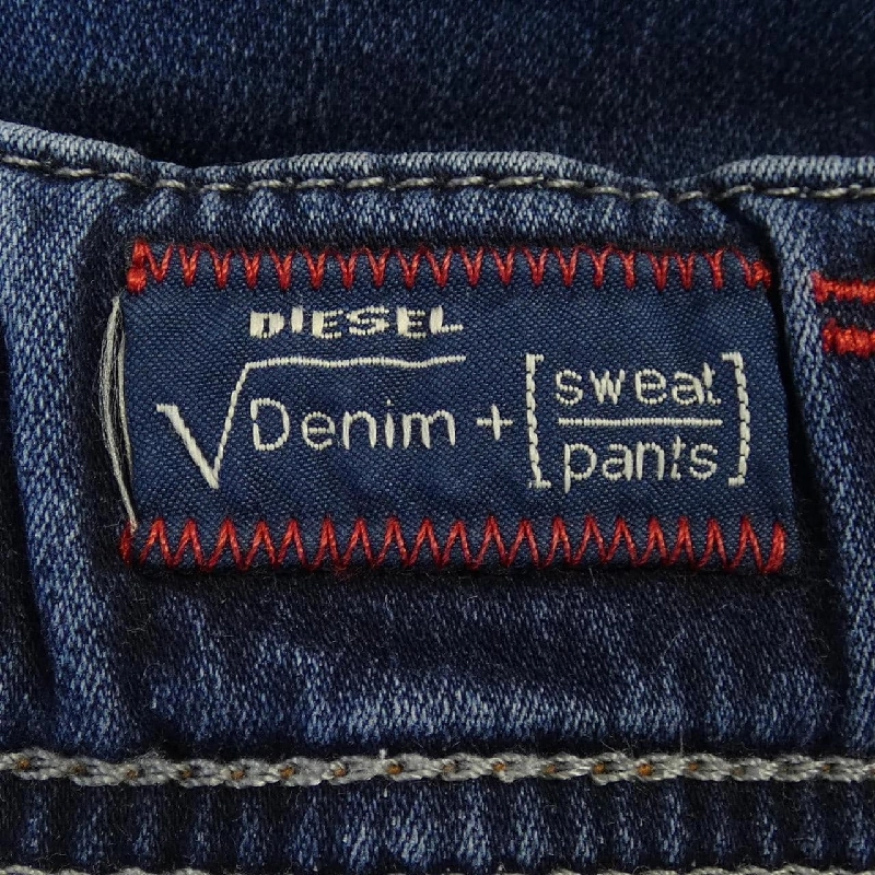 Quần jeans DIESEL - Hàng hiệu Authentic 819749