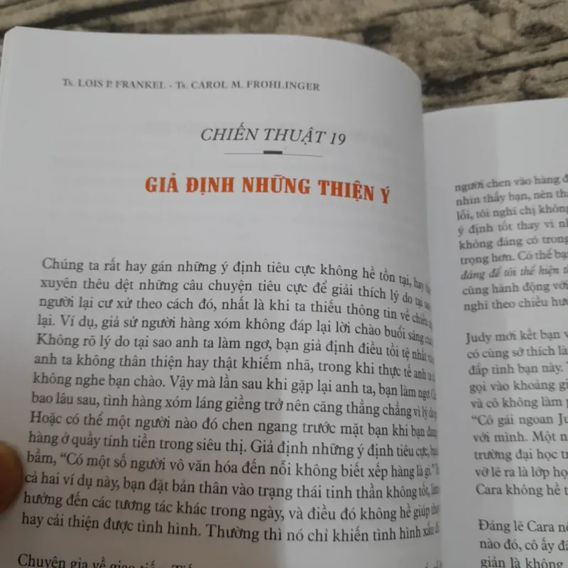 Kỹ năng sống Để khong chỉ là "GÁI NGOAN". Tg Tiến sỹ Lois Frankel và Carol Frohlinger.  763260