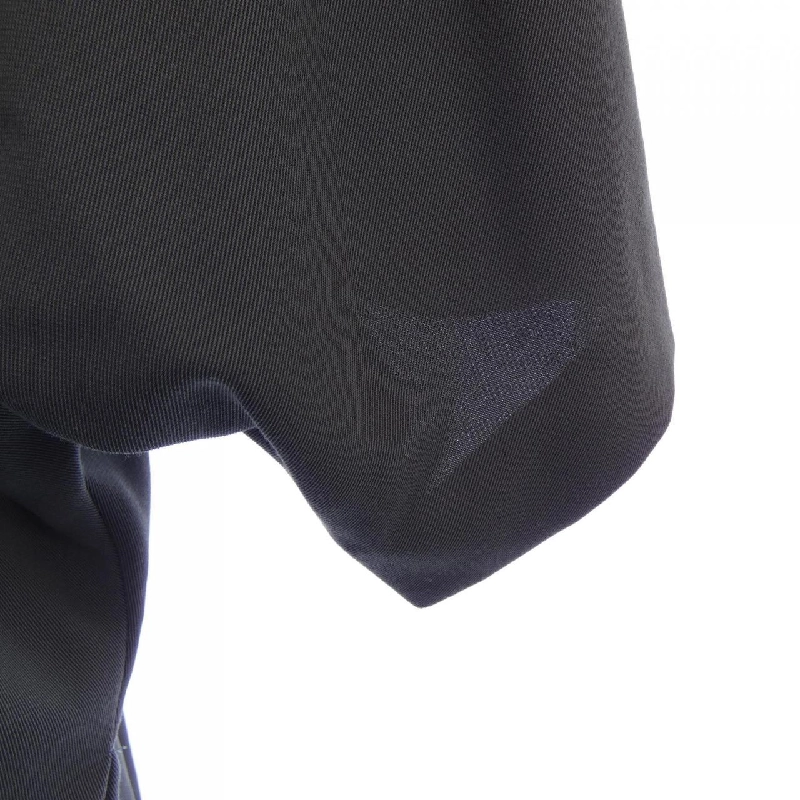 ADORE 531-4110503 Áo 628049