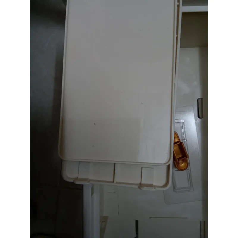 Hộp đựng giấy vệ sinh phòng tắm 732177