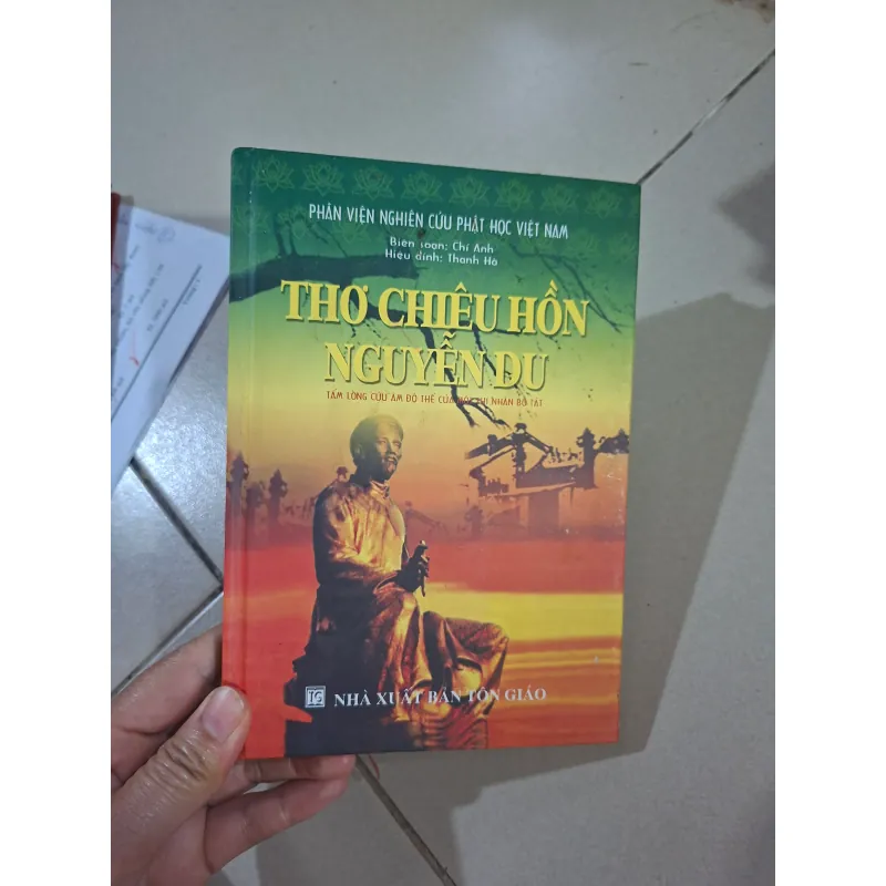 Thơ chiêu hồn Nguyễn Du 1002639