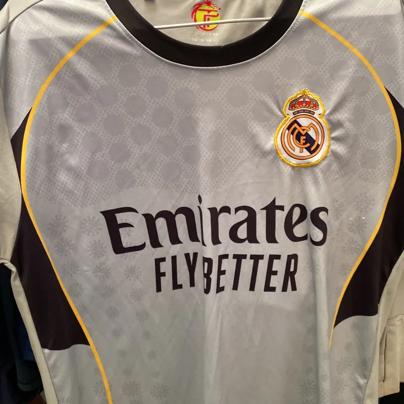 Áo thể dục thể thao  753395