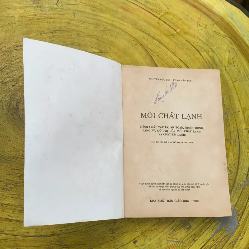 MÔI CHẤT LẠNH - NGUYỄN ĐỨC LỢI - PHẠM VĂN TUỲ 753185