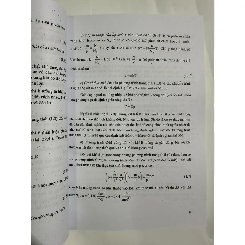 Bồi dưỡng học sinh giỏi vật lí trung học phổ thông Nhiệt học và Vật lí phân tử Phạm Quý Tư 708819